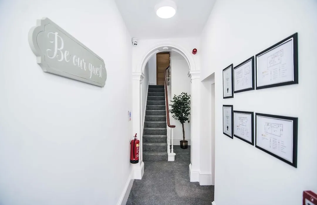 Apartment 1 - The Crescent-1